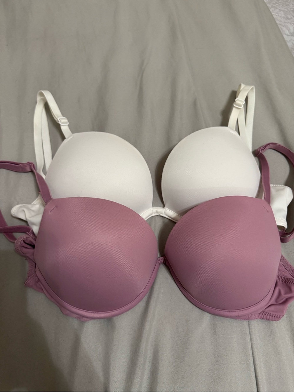 VS PINK super push up Bra - White and Mauve